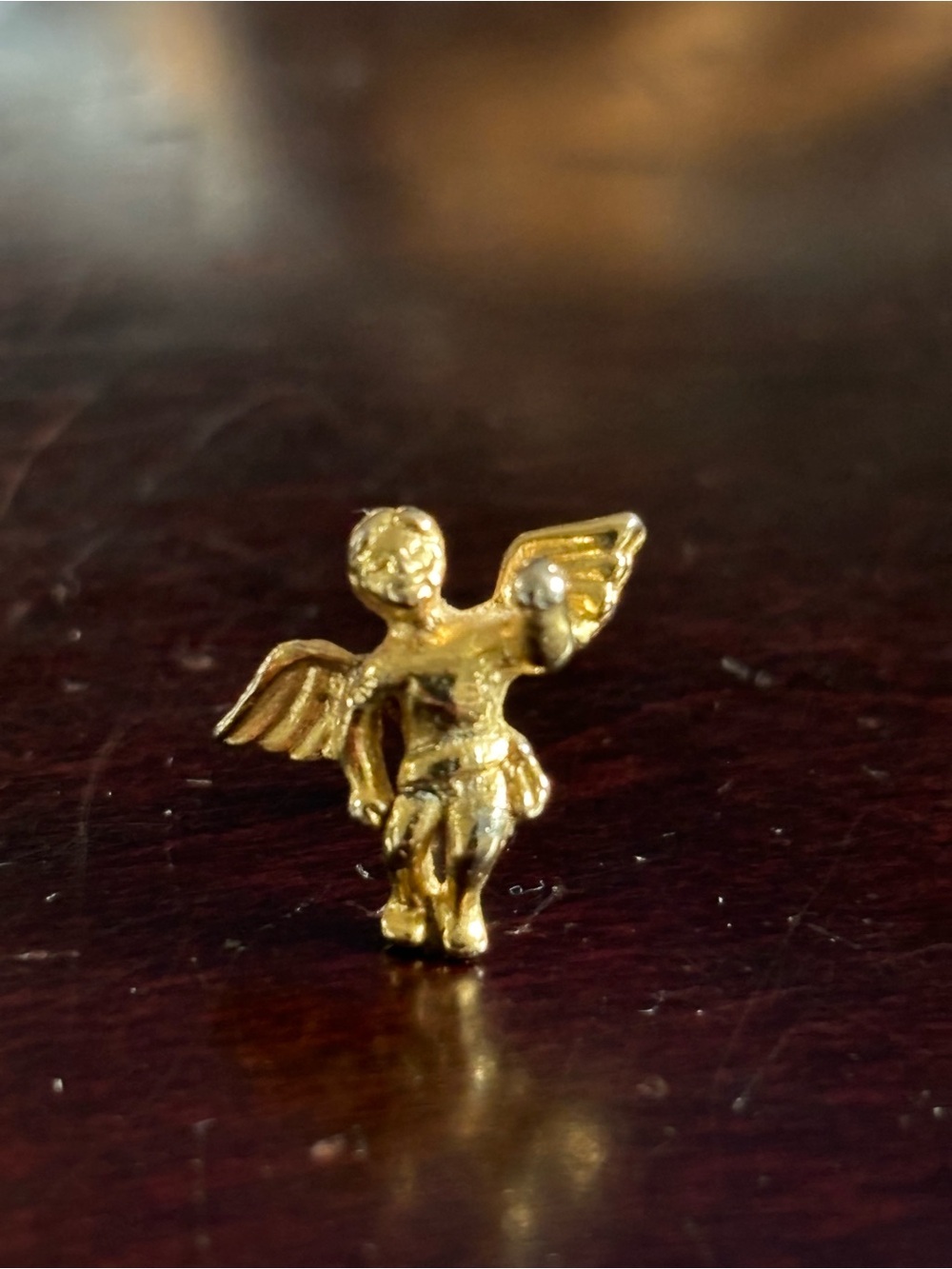 Vintage Treasure & Trinkets Gold-tone Cherub Pin Brooch -  Guardian Angel